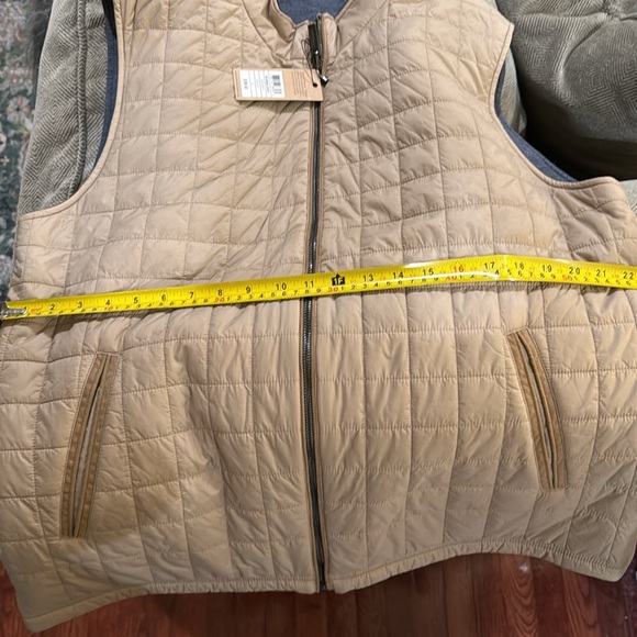 Johnston & Murphy Tan Quilted Vest - Picture 4 of 5